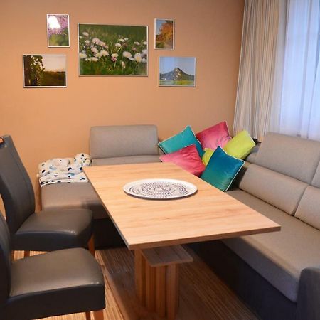 Ferienwohnung Familie Stuhr Staatz Bagian luar foto